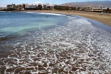 Un paseo con ensoñación en el inicio del verano por la costa de Telde (Reportaje gráfico Jesús Ruiz Mesa)